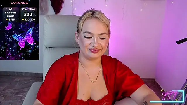 Snapshot of Carolina_2403 chatting on 11, 6, 2026 Carolina 2403 online show from 11, 6, 2026