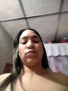 erikabella online show from 10, 4, 2026