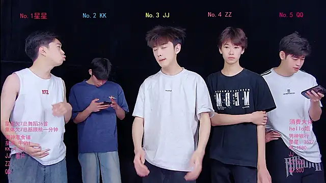 Snapshot of KOboys-818 chatting on 9, 5, 2026 KOboys-818 online show from 9, 5, 2026