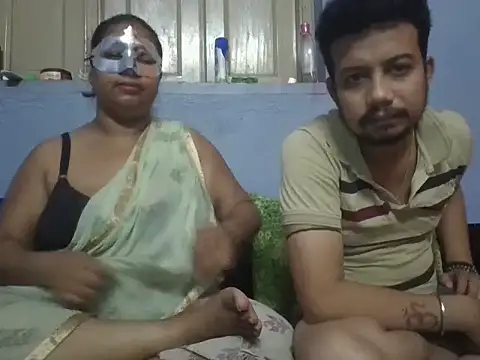 Naina1994 online show from 18, 4, 2026