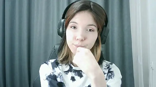 Snapshot of RubyBooby chatting on 28, 4, 2026 RubyBooby online show from 28, 4, 2026