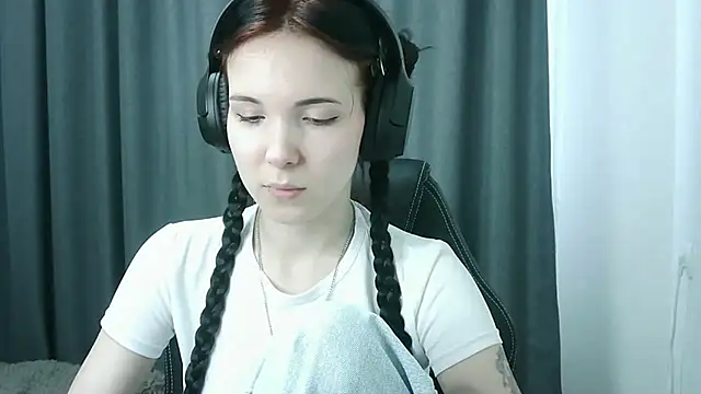 Snapshot of RubyBooby chatting on 6, 5, 2026 RubyBooby online show from 6, 5, 2026