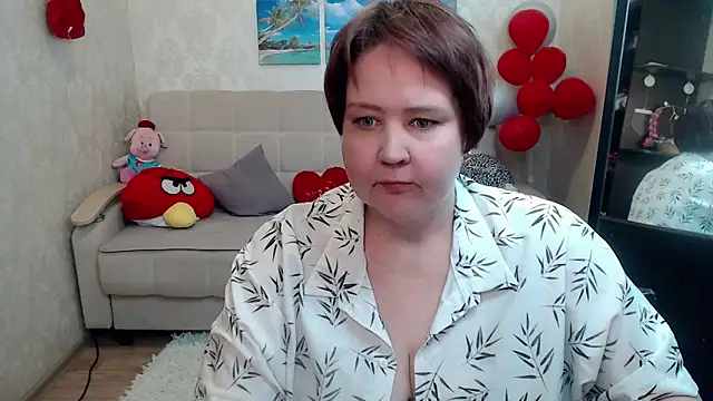 QUEEN02030 online show from 13, 4, 2026