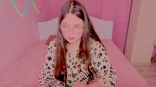 SofiDreamm online show from 27, 4, 2026