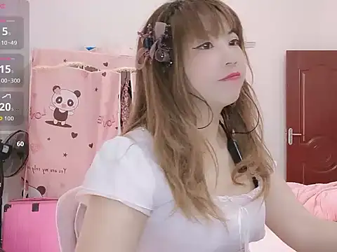 Snapshot of H-Maya chatting on 11, 4, 2026 H-Maya online show from 11, 4, 2026