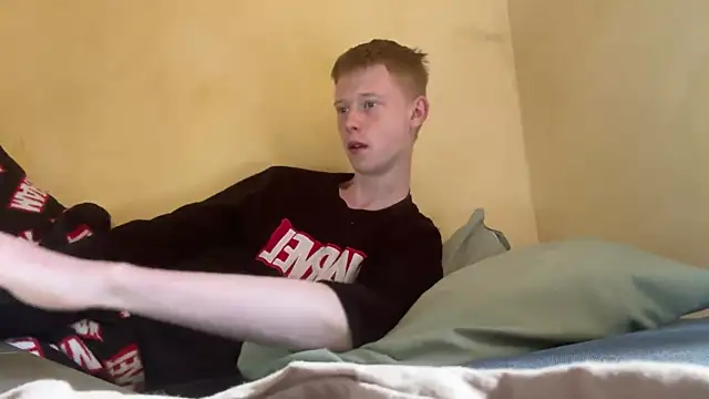 dreamy devi1 online show from 4, 4, 2026