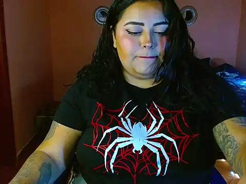 Snapshot of LunaAddittion chatting on 18, 4, 2026 LunaAddittion online show from 18, 4, 2026