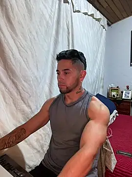 Sexmuscle17 online show from 30, 6, 2026