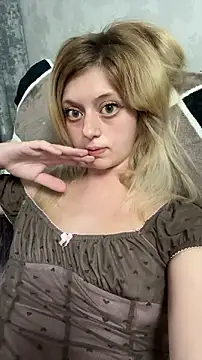 AkinaHaruko online show from 27, 4, 2026