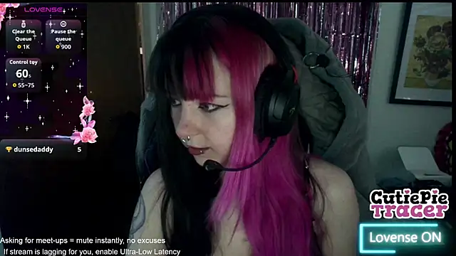 CutieTracer online show from 11, 5, 2026
