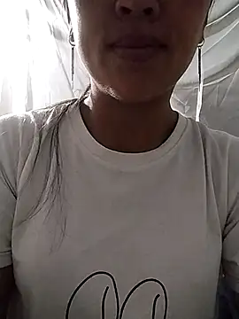 Snapshot of Lisa-aa chatting on 16, 4, 2026 Lisa-aa online show from 16, 4, 2026