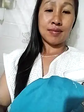 Snapshot of Lisa-aa chatting on 11, 5, 2026 Lisa-aa online show from 11, 5, 2026