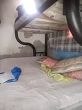 Athenas 23CM online show from 8, 4, 2026