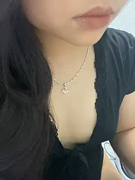 Snapshot of Rosecute11 chatting on 5, 5, 2026 Rosecute11 online show from 5, 5, 2026