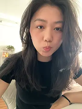 Shanshan 1267 online show from 25, 4, 2026