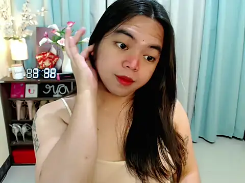 SexyLovelyness online show from 4, 4, 2026