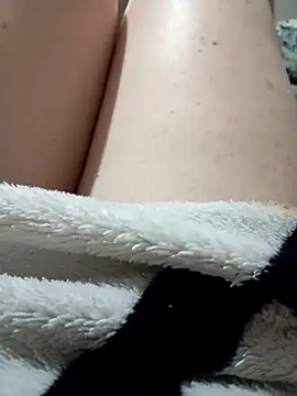 bela casadinhaa online show from 13, 4, 2026