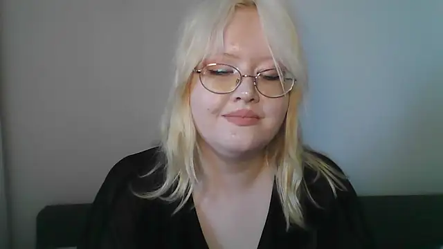 Elayne Sweet online show from 7, 4, 2026