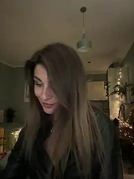 Snapshot of Rita_Tease chatting on 5, 4, 2026 Rita Tease online show from 5, 4, 2026