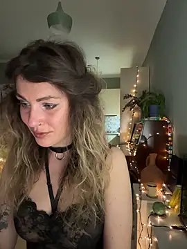Snapshot of Rita_Tease chatting on 25, 4, 2026 Rita Tease online show from 25, 4, 2026