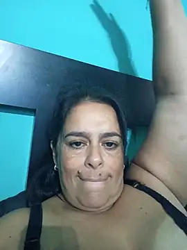 Snapshot of lucianamorocha chatting on 10, 4, 2026 lucianamorocha online show from 10, 4, 2026