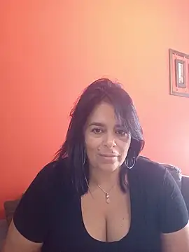 Snapshot of lucianamorocha chatting on 20, 5, 2026 lucianamorocha online show from 20, 5, 2026