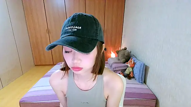 sherry ss02 online show from 15, 4, 2026