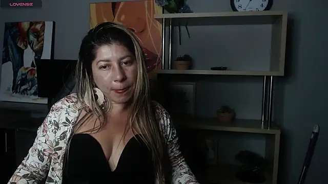 Milan Moon online show from 7, 4, 2026