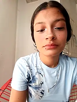 Snapshot of Lyra_Siren chatting on 14, 4, 2026 Lyra Siren online show from 14, 4, 2026