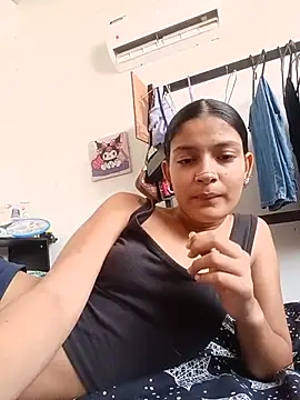 Snapshot of Lyra_Siren chatting on 18, 5, 2026 Lyra Siren online show from 18, 5, 2026
