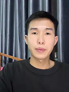 Snapshot of tuanhip chatting on 4, 4, 2026 tuanhip online show from 4, 4, 2026