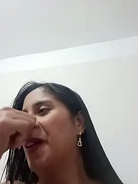 SofiaMendez1  online show from 28, 4, 2026