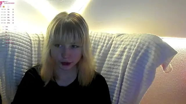 MiaKimiko online show from 9, 6, 2026