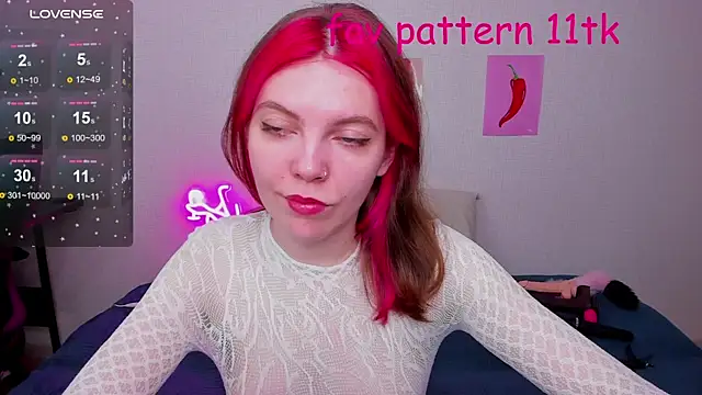 Marie Reyess online show from 4, 7, 2026