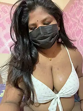 Snapshot of Shalu_naughty69 chatting on 7, 5, 2026 Shalu naughty69 online show from 7, 5, 2026