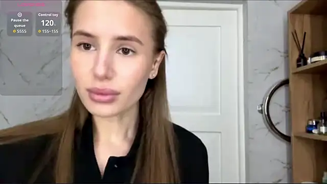 Snapshot of PollyRysh chatting on 7, 4, 2026 PollyRysh online show from 7, 4, 2026