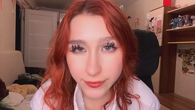 Snapshot of CindyHouse chatting on 17, 4, 2026 CindyHouse online show from 17, 4, 2026