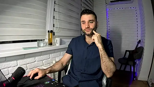 Snapshot of DaddySlava chatting on 11, 4, 2026 DaddySlava online show from 11, 4, 2026