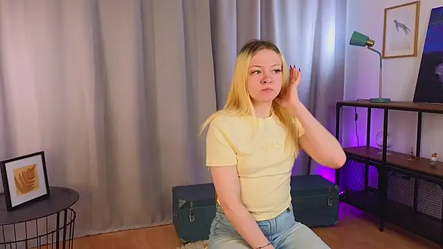 OliviaCaffery online show from 17, 5, 2026