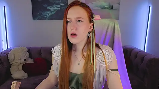 Snapshot of EvaBellea chatting on 5, 5, 2026 EvaBellea online show from 5, 5, 2026