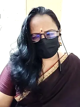 monisha cam online show from 12, 4, 2026