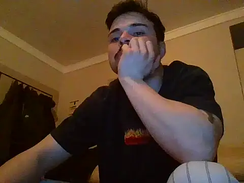 Snapshot of Hayat2Bilet chatting on 7, 4, 2026 Hayat2Bilet online show from 7, 4, 2026