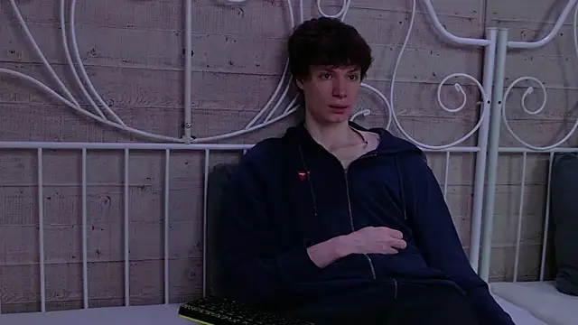 EdwardHogan online show from 3, 4, 2026