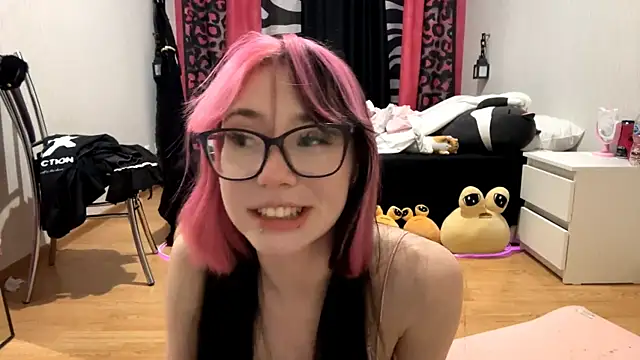 WifeAileen online show from 28, 4, 2026