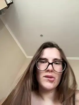 Snapshot of Lindasix chatting on 24, 5, 2026 Lindasix online show from 24, 5, 2026