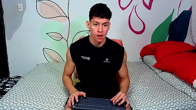 Myke sexy online show from 22, 4, 2026