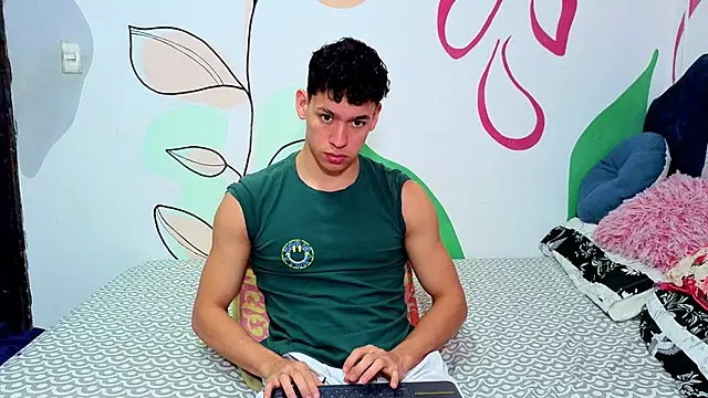 Myke sexy online show from 30, 4, 2026