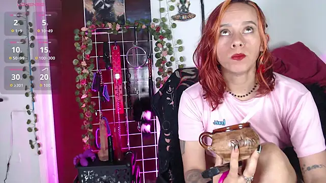 Snapshot of Lexxii_hot_col chatting on 19, 6, 2026 Lexxii hot col online show from 19, 6, 2026