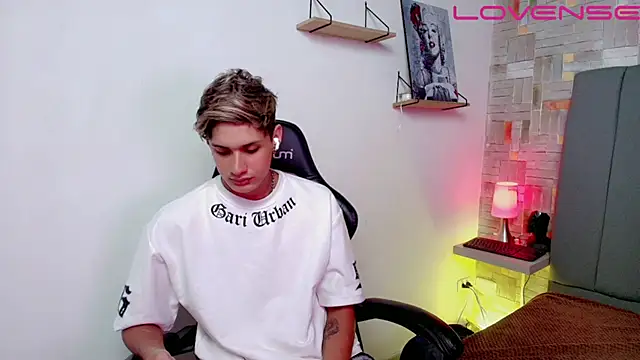 flaquito    online show from 7, 4, 2026