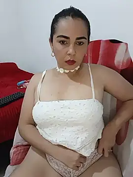 Snapshot of Emily_Divi69 chatting on 16, 6, 2026 Emily Divi69 online show from 16, 6, 2026